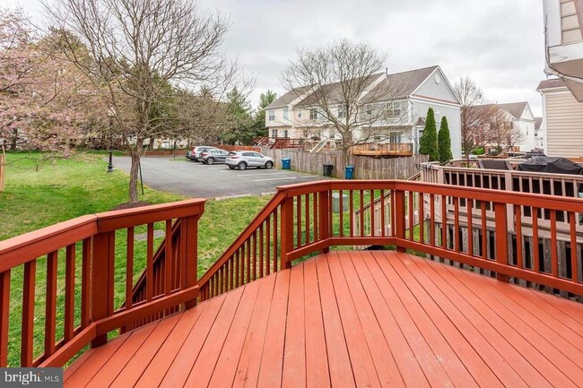 Building Photo - 25454 Upper Clubhouse Dr