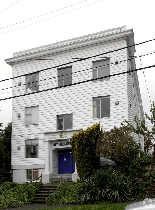 Building Photo - 1414 S King St