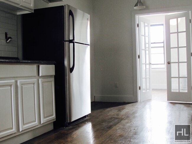 Building Photo - 637 WILSON AVENUE