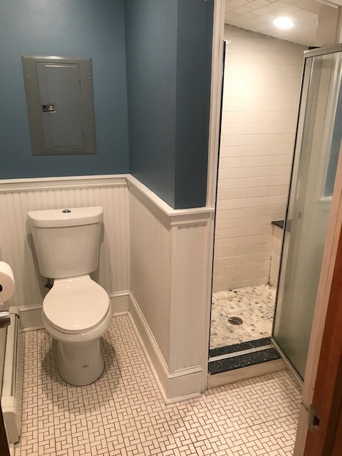 Bathroom 2 - 68 West Blvd