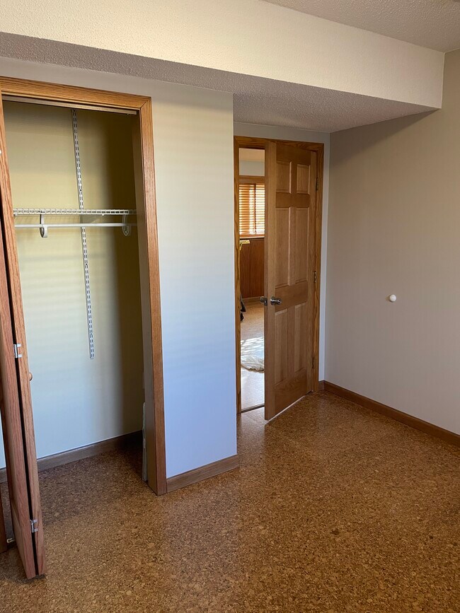 Building Photo - 3991 Whiting Ln