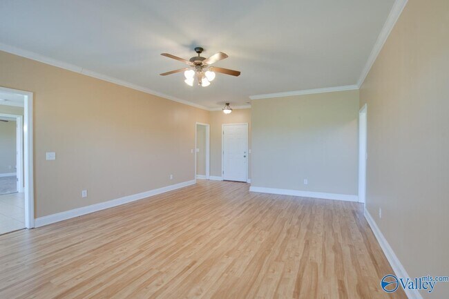 Building Photo - 120 Lexi Ln