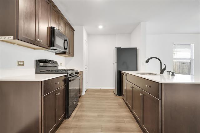 Building Photo - 14308 Saddlebred Wy