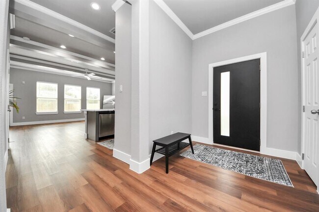 Building Photo - 6710 Letcher St