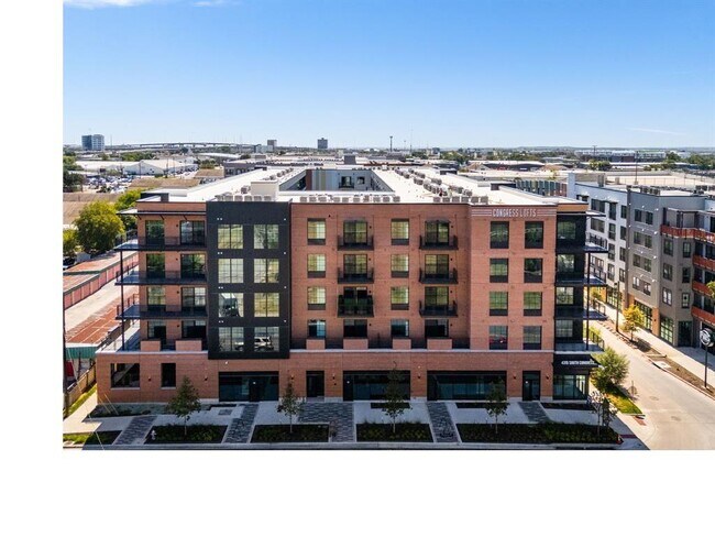 Building Photo - 4315 S Congress Ave