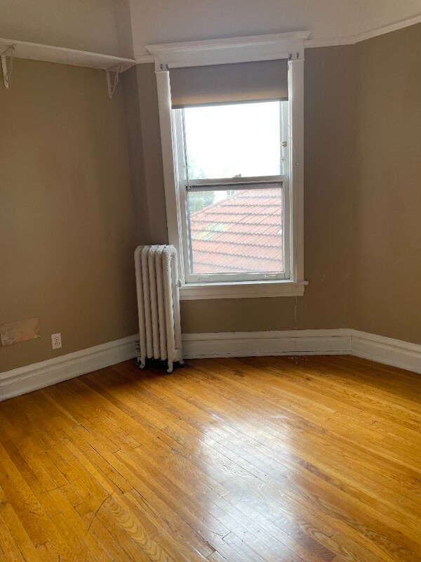 Building Photo - 326 S Ridgeland Ave