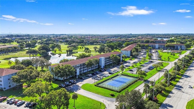 Building Photo - 301 SW 135th Ave