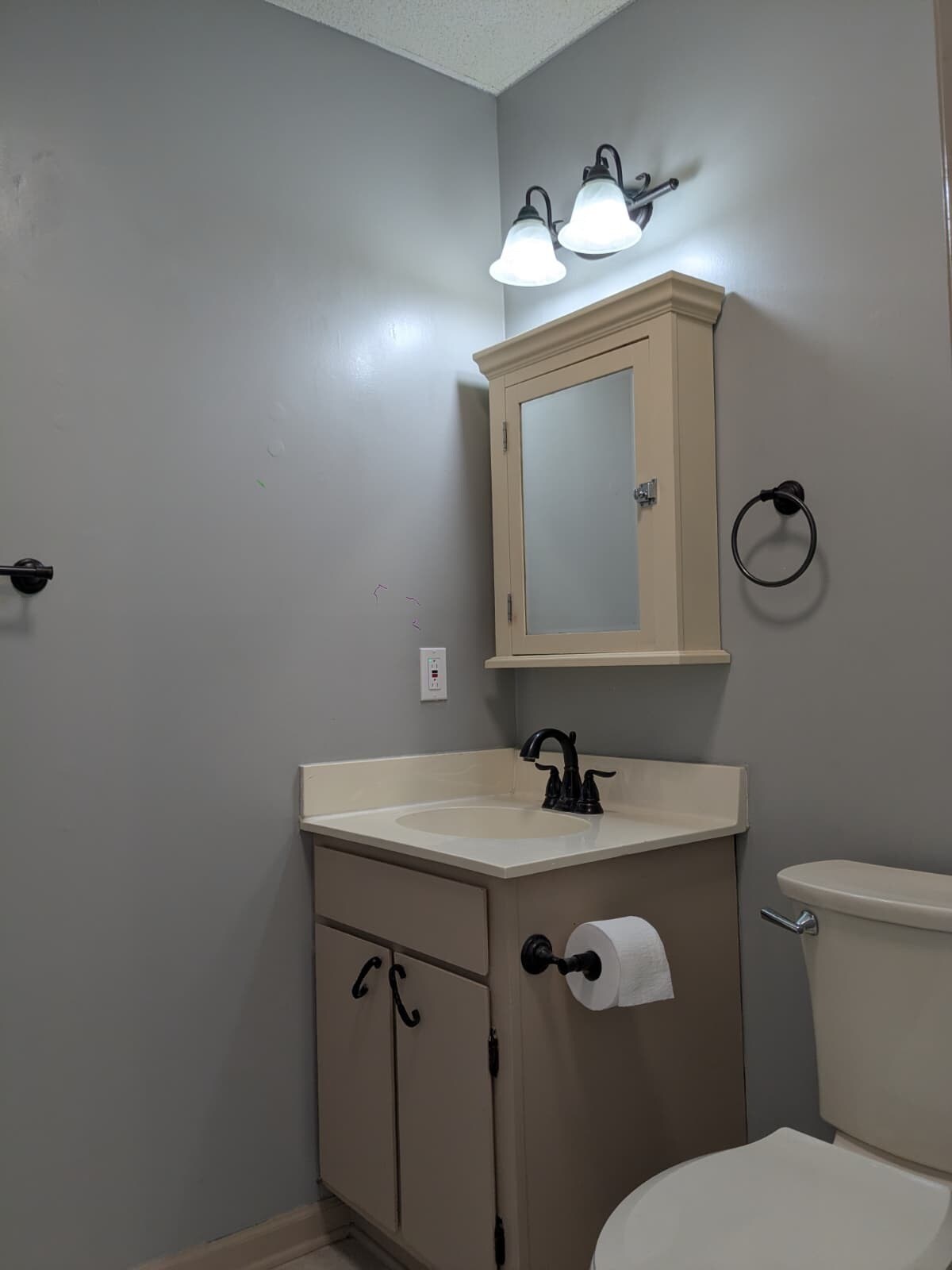 Building Photo - 3700 Golf Colony Ln