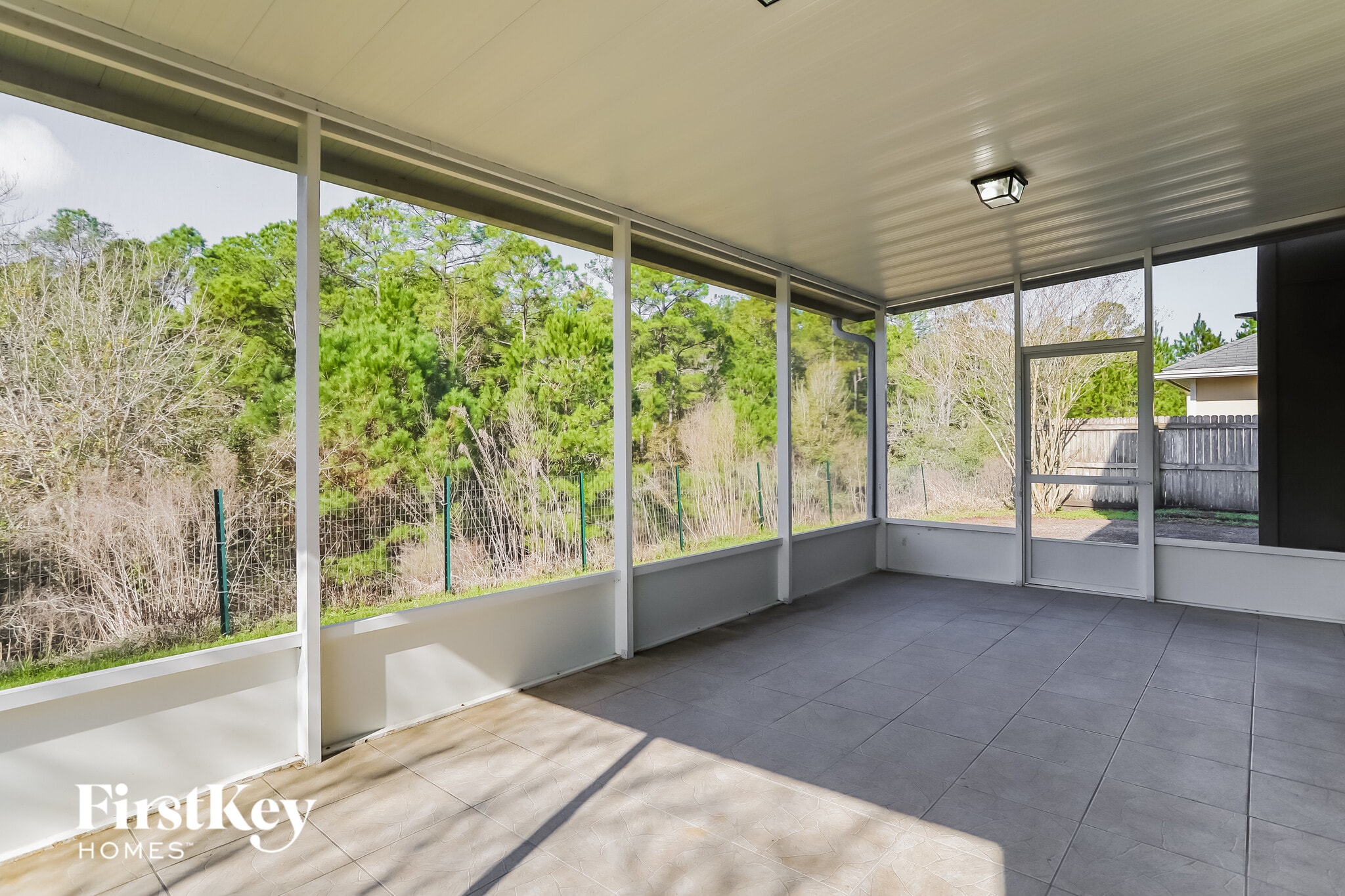 Building Photo - 2954 Ravine Hill Dr