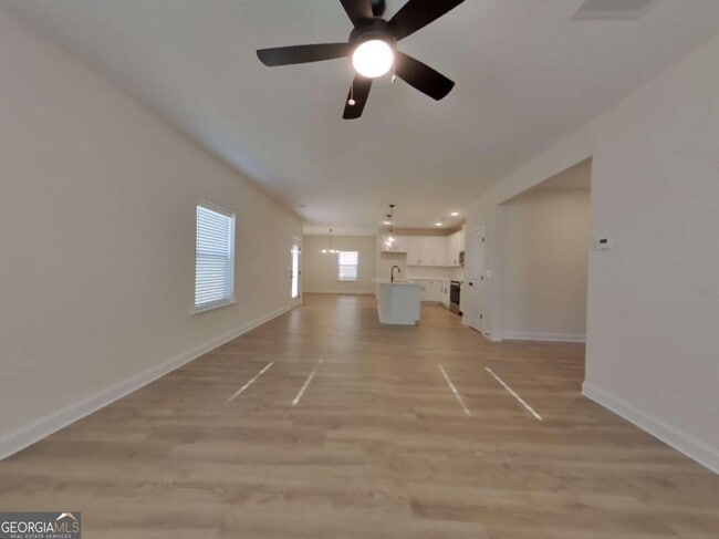 Building Photo - 615 Cantrell Dr