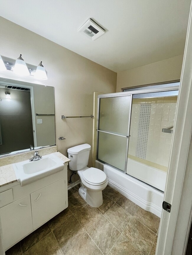 Building Photo - 27127 Sun City Blvd