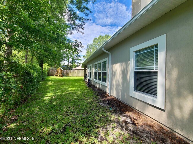 Building Photo - 1308 Holmes Landing Dr