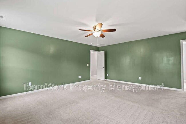 Building Photo - 126 Daniels Creek Cir