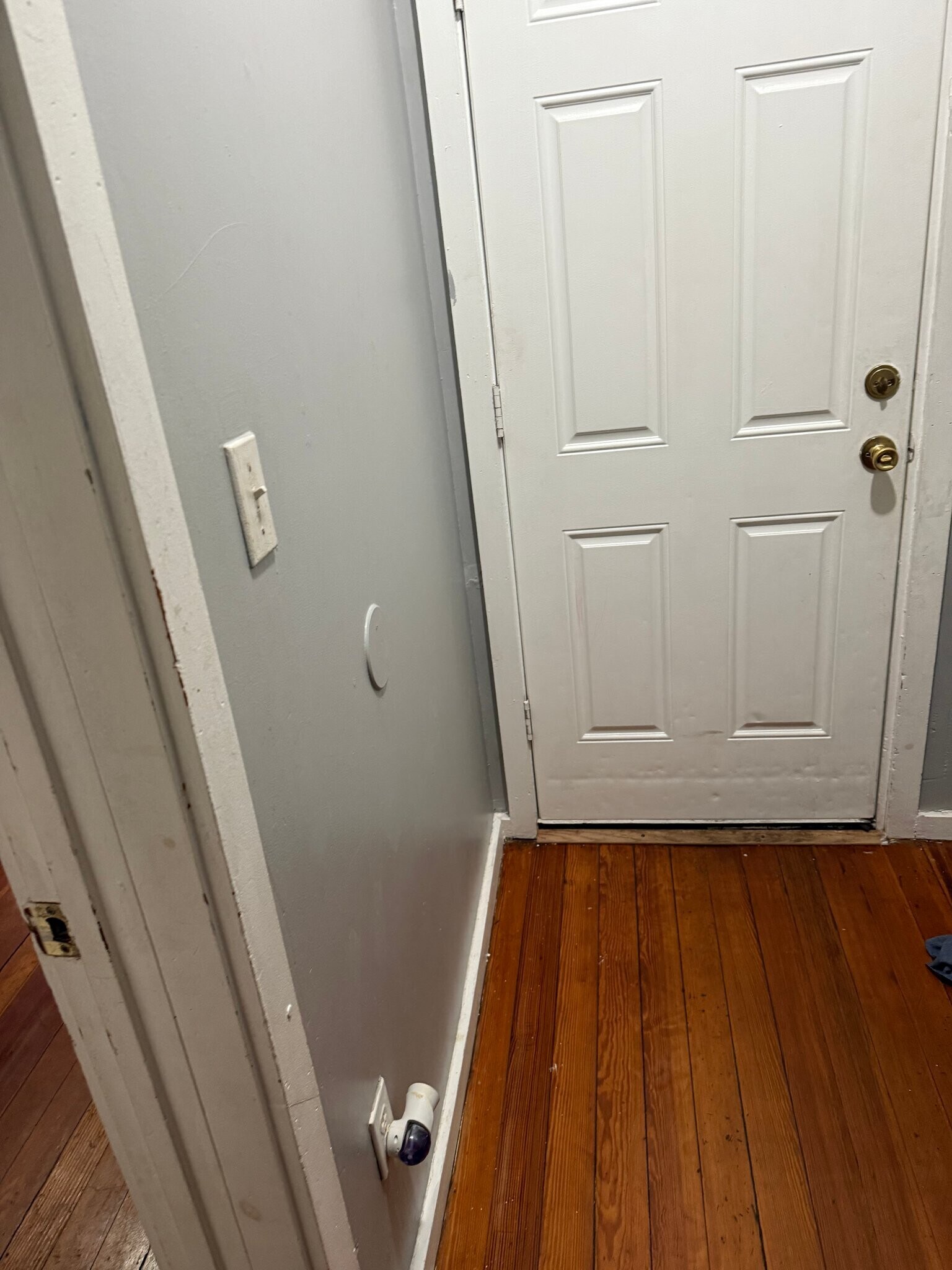 Building Photo - 167 Walnut St