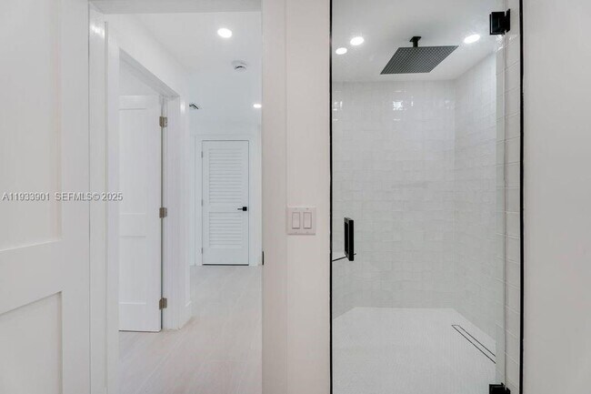 Building Photo - 11256 SW 90th Ln