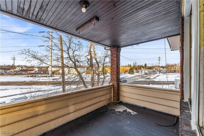 Building Photo - 54 W Grace St