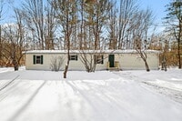 Building Photo - 3 Bedroom, 2 Bath Rental - $1450/month