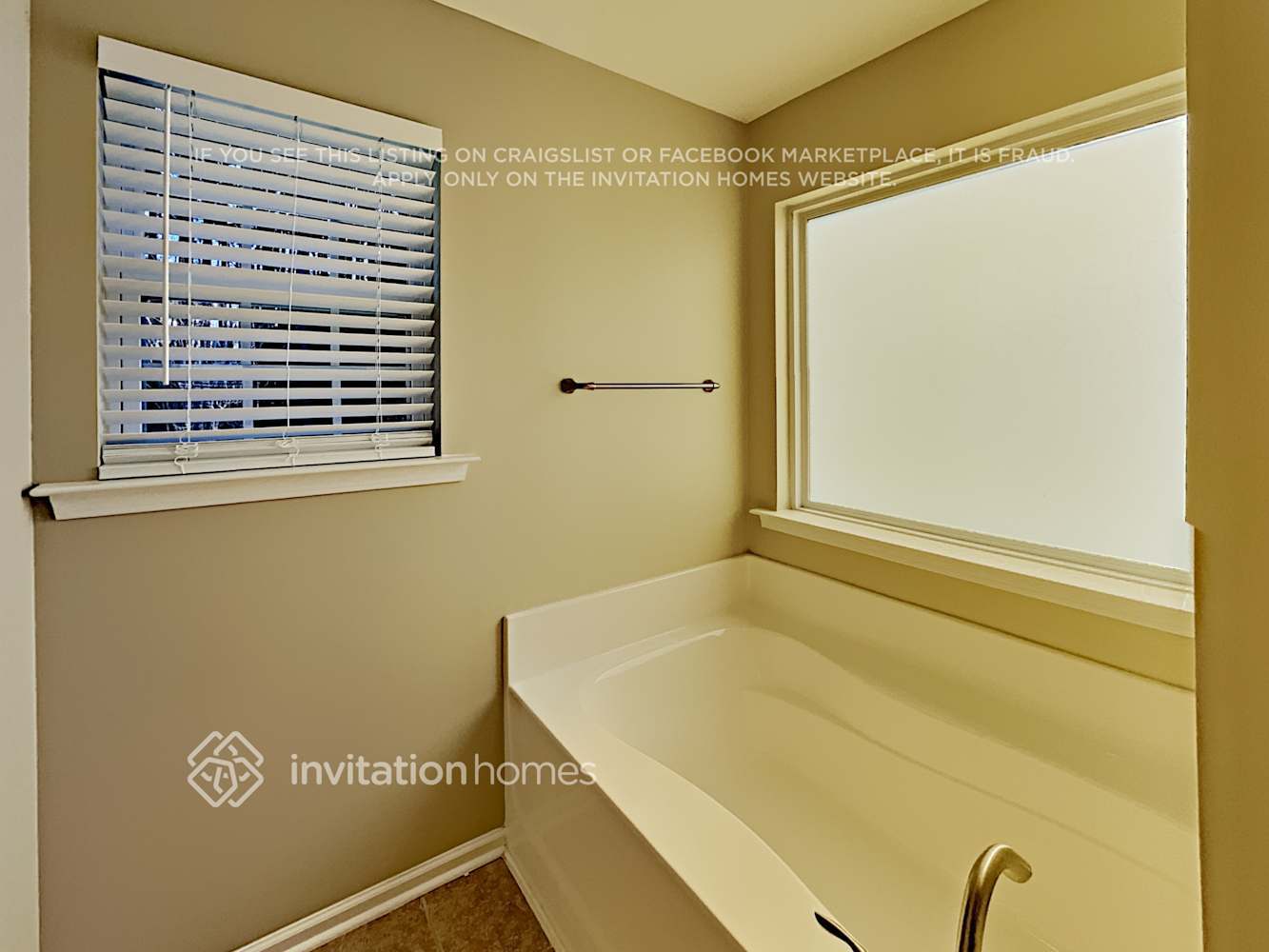 Building Photo - 13126 Reunion St