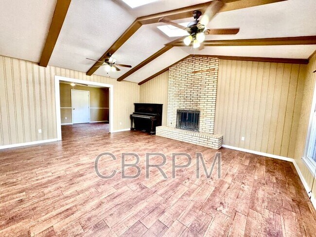 Building Photo - 5434 31st St