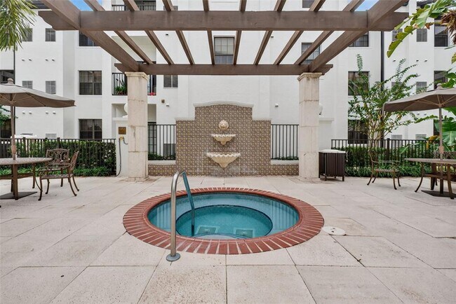 Building Photo - 5550 E Michigan St