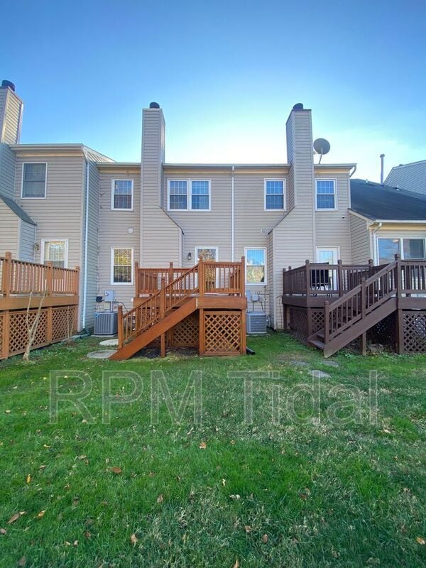Building Photo - 610 Guy Ln