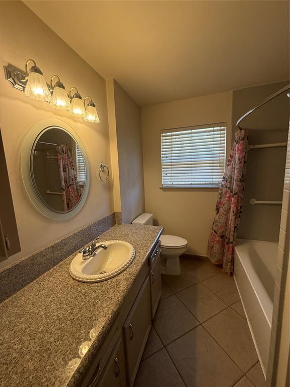 Building Photo - 4138 Donna Lynn Dr