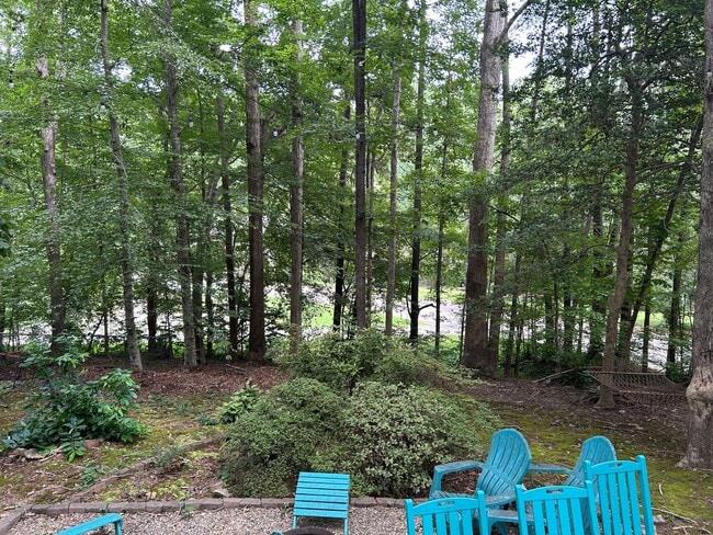 Building Photo - 5 Bed | 3.5 Bath House in Raleigh