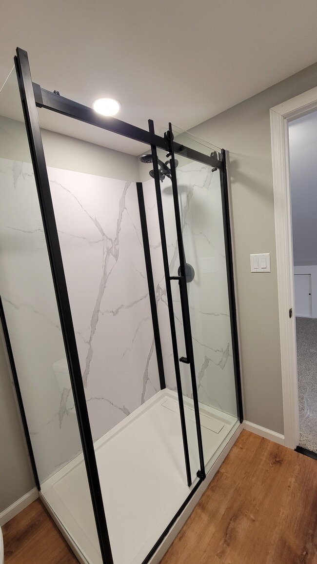 Building Photo - 3643 E Van Norman Ave