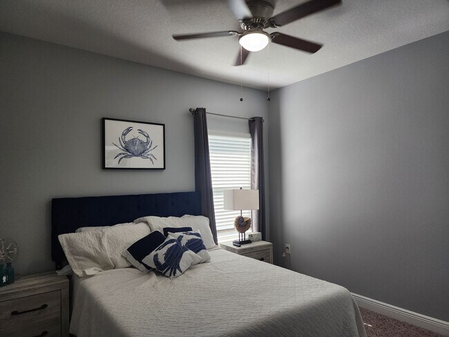 Building Photo - 104 Moonraker Cir
