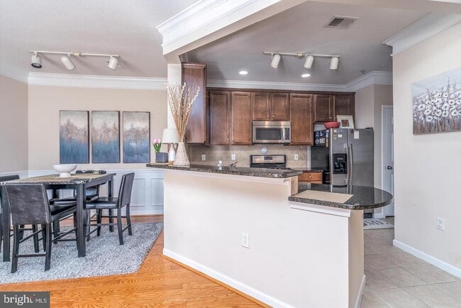 Building Photo - 503 Sunset View Terrace SE