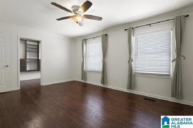 Building Photo - 2106 Montreat Pkwy
