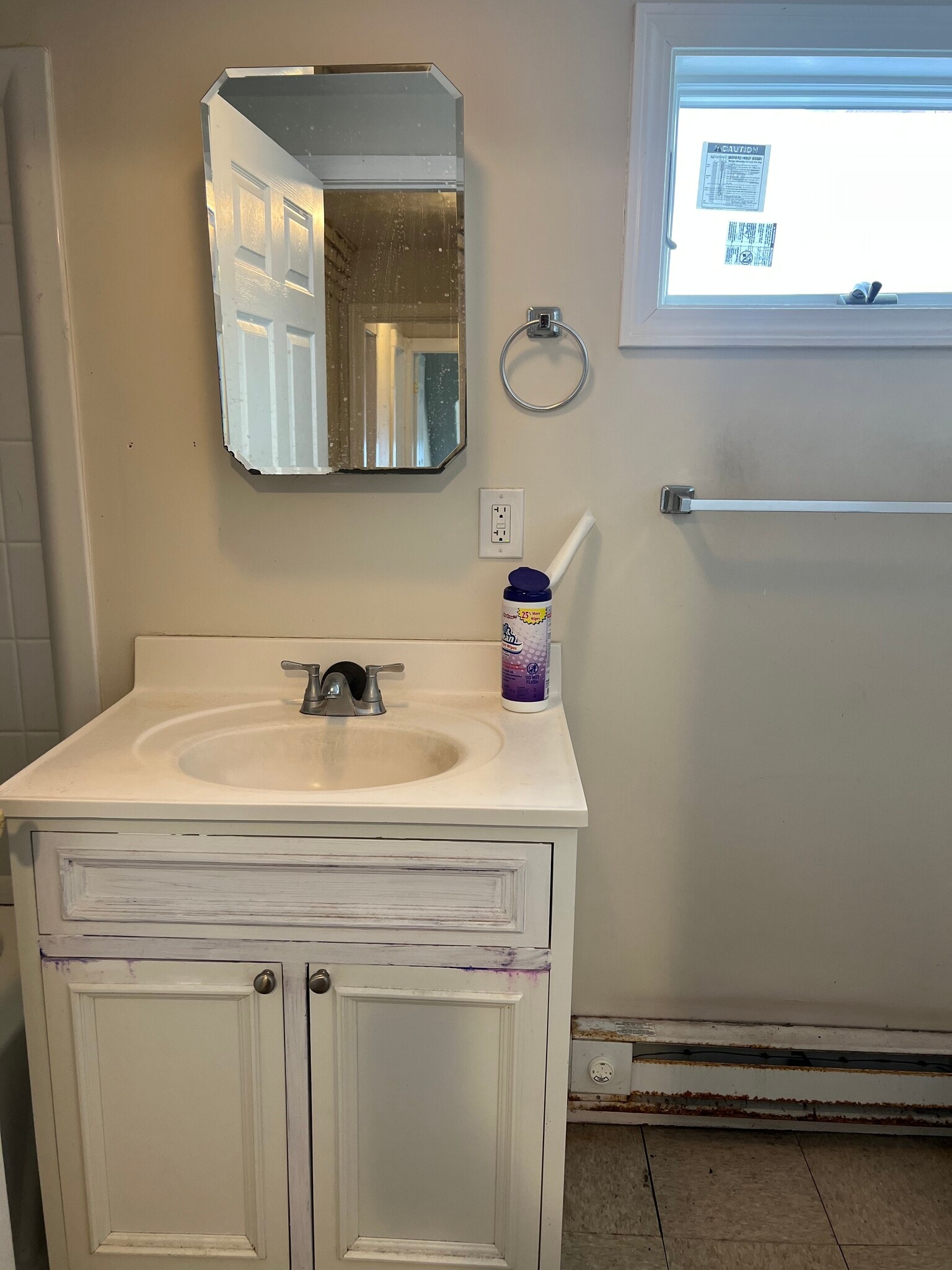 Building Photo - 122 Inman St