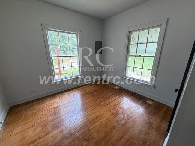 Building Photo - 1222 Perrysville-