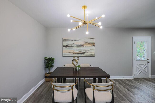 Building Photo - 5809 Eurith Ave