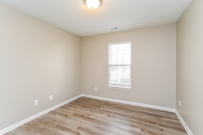 Building Photo - 5925 Timbertop Ln
