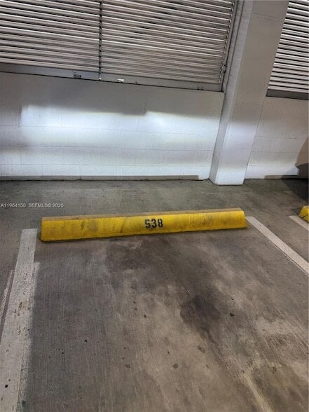 Building Photo - 185 SE 14th Terrace