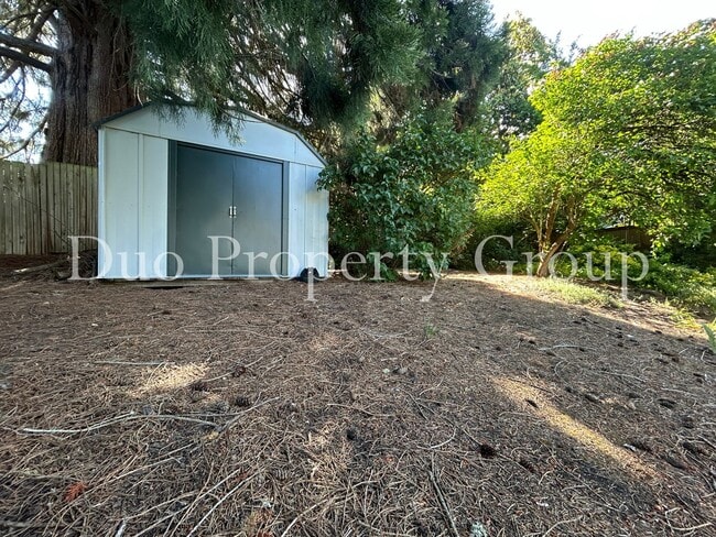 Building Photo - South Eugene Home by Kincaid Park