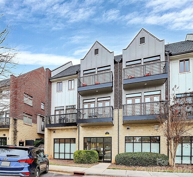 Building Photo - 752 Cotton Gin Alley