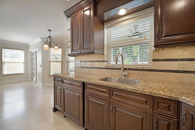 Building Photo - 9485 Baritone Ct