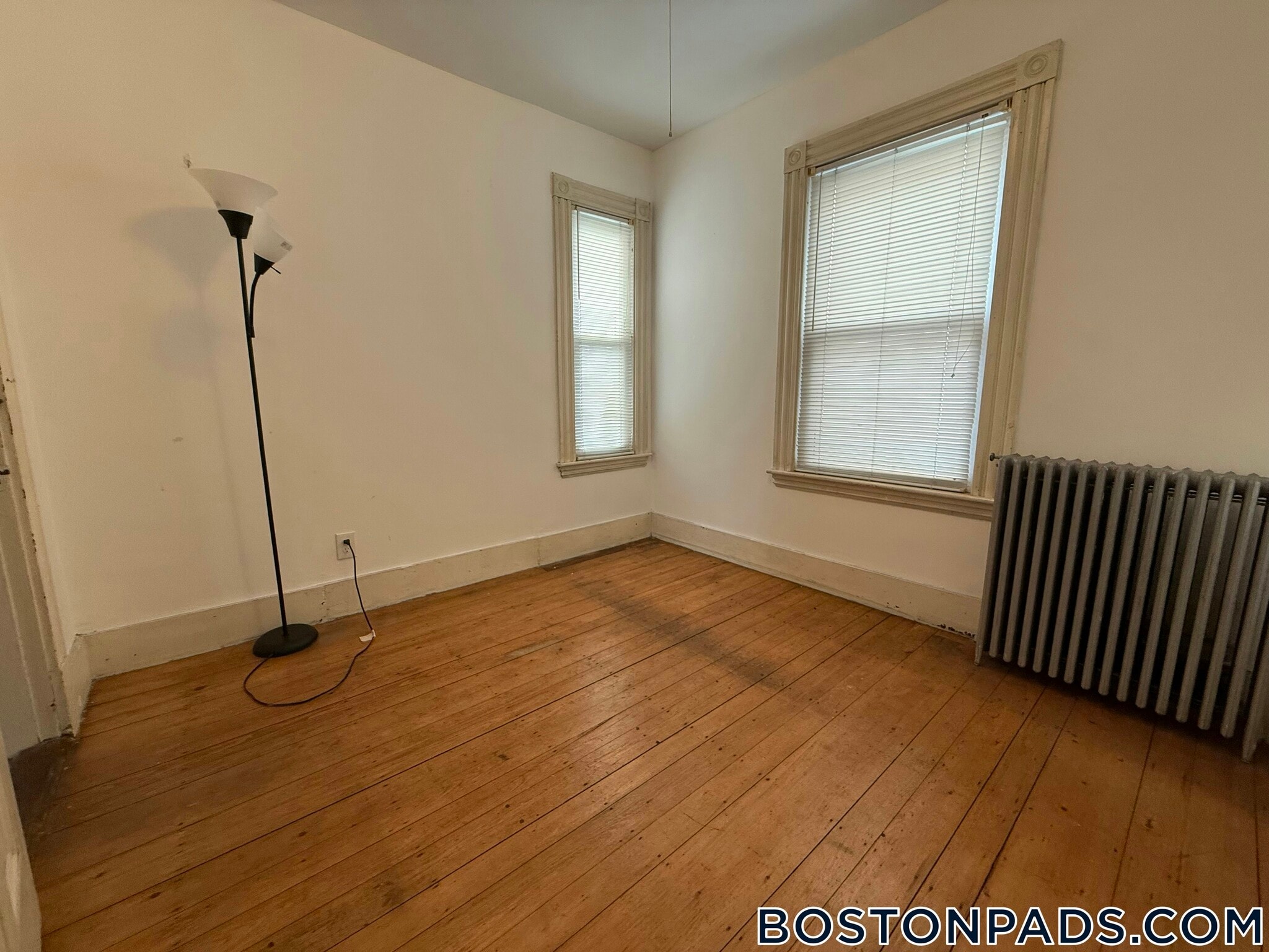 Building Photo - 80 Curtis St