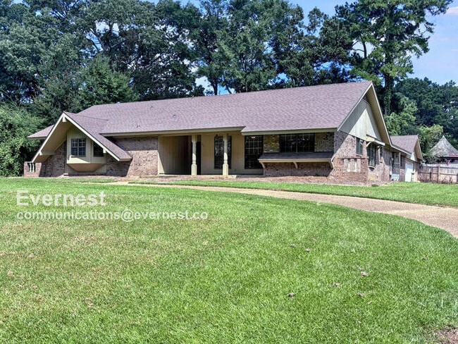 Primary Photo - 37 Crossgates Dr