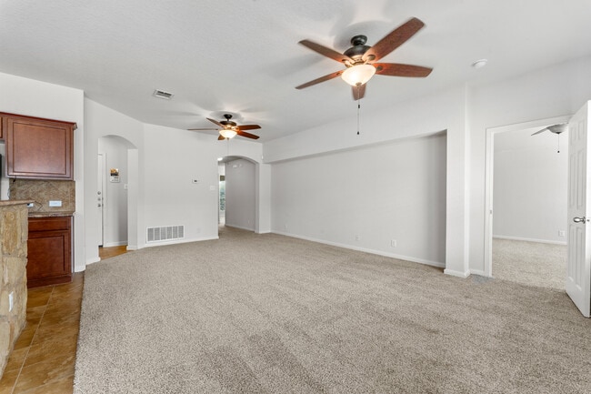 Building Photo - 216 Teron Dr