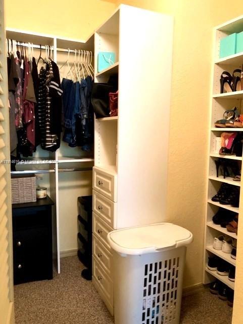 Building Photo - 6584 W Sample Rd