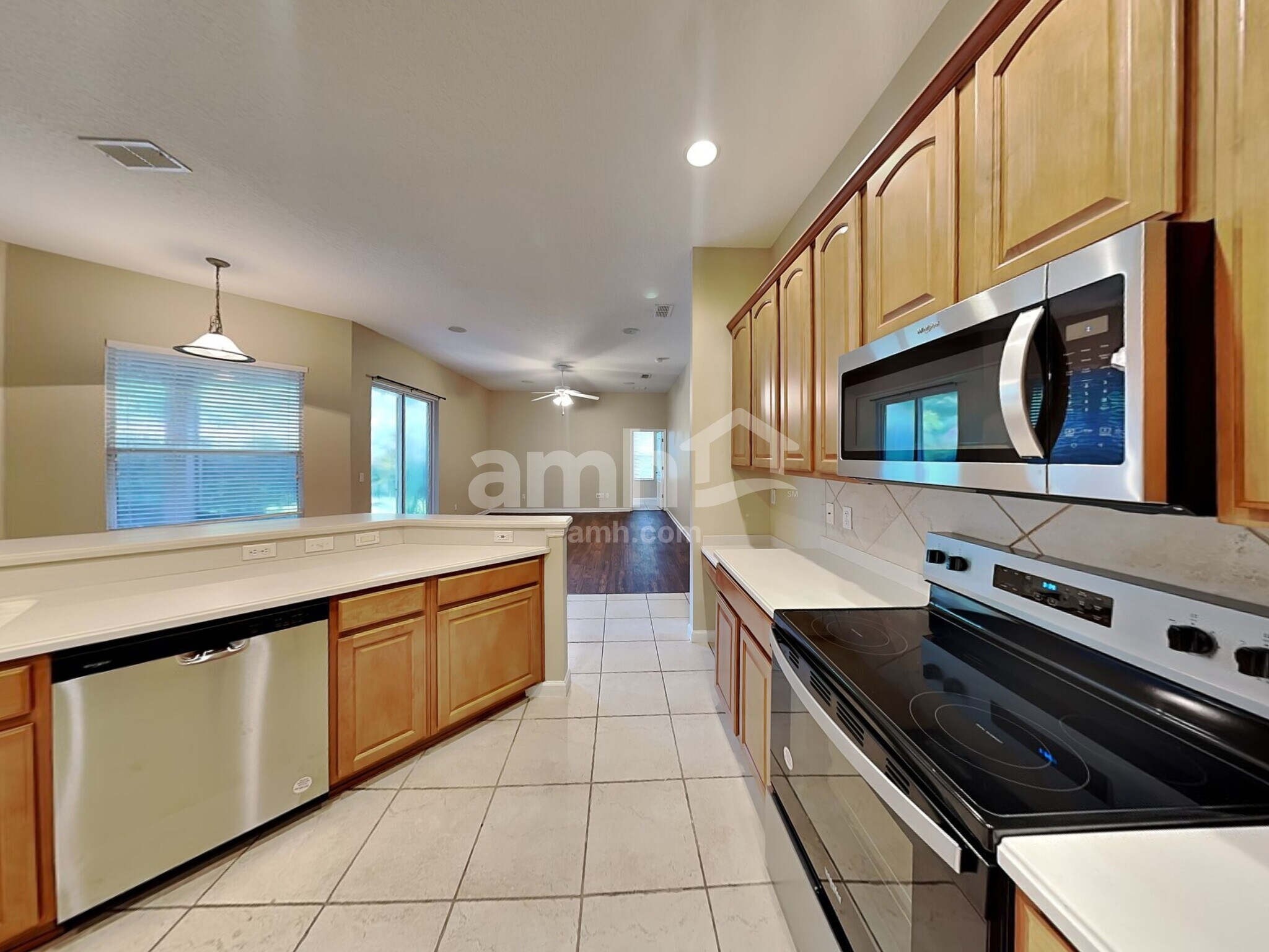 Building Photo - 725 Gulf Land Dr