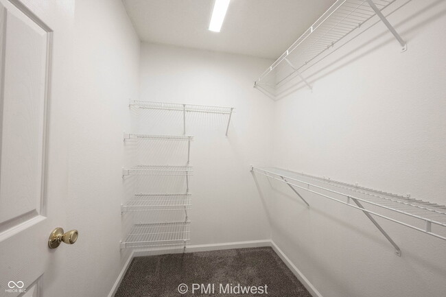 Building Photo - 3460 Firethorn Drive