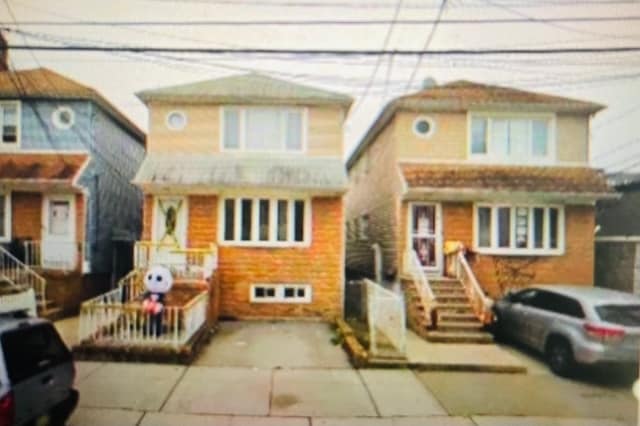 Building Photo - 9 Cleveland Ave