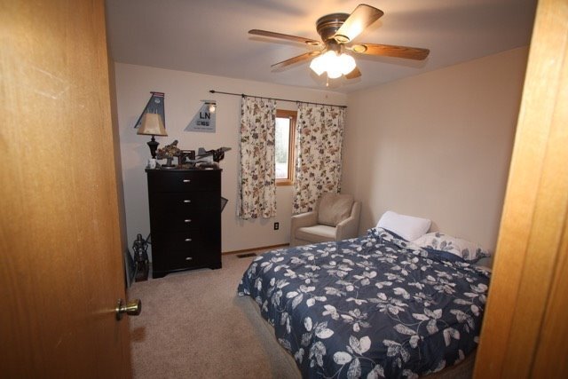 Building Photo - 3 Bedroom Home in South Anchorage w/ Fenced Yard!