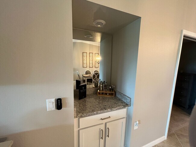 Building Photo - Heritage Landing Golf & Country Club - Win...