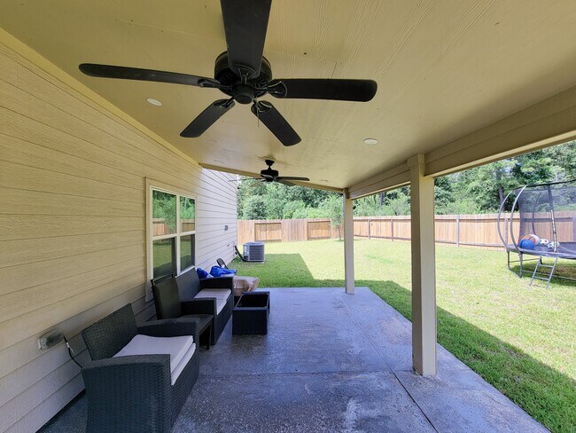 Building Photo - 10793 Castle Rock Dr