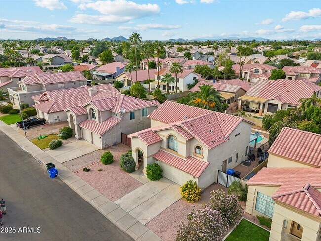 Building Photo - 4432 E Anderson Dr